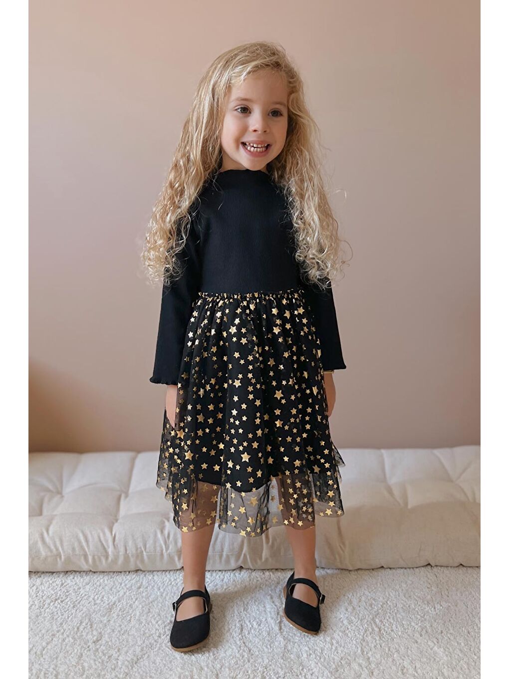Siyah Yıldız Baskılı Tül Etekli Kız Çocuk Elbise - Karen-3