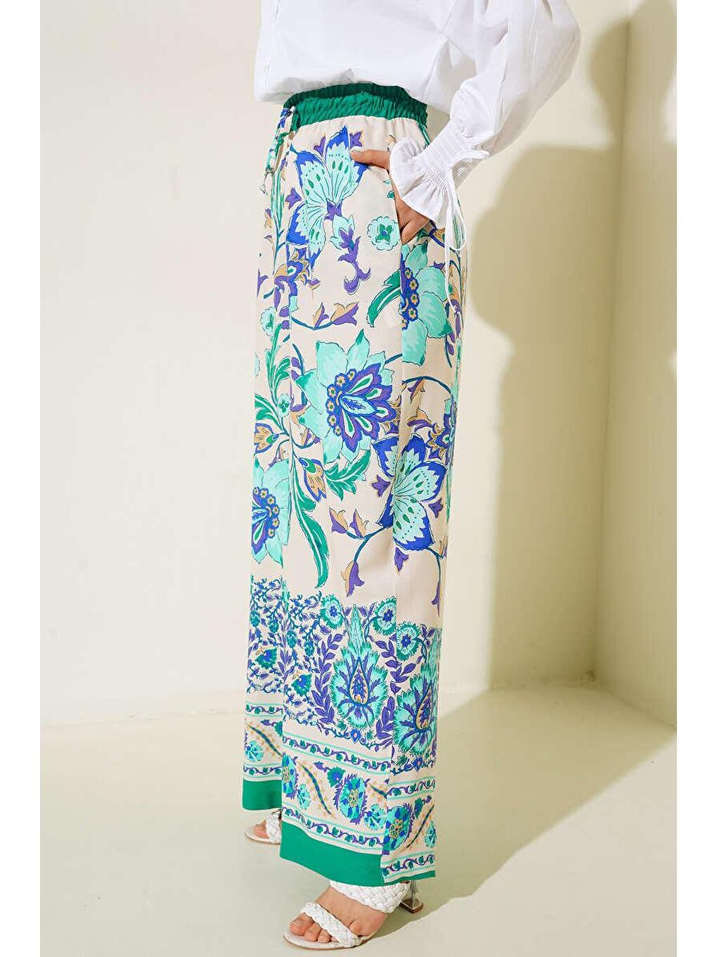 6617 Renkli Desenli Salaş Pantolon - Yeşil-2