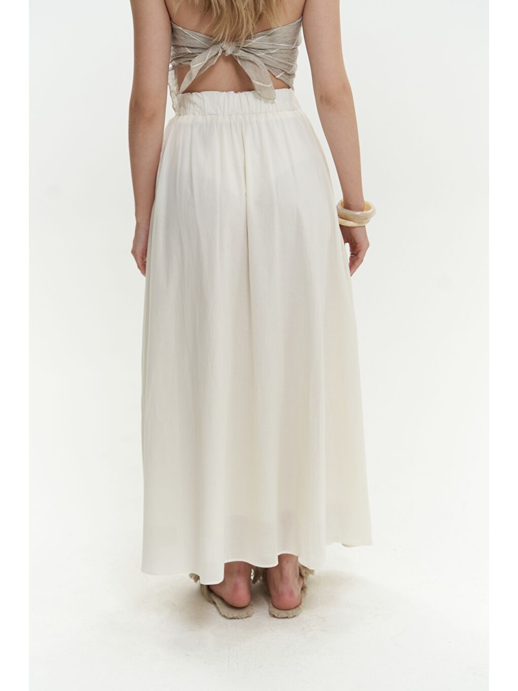 Aida İp Detay Pileli Ekru Etek-6