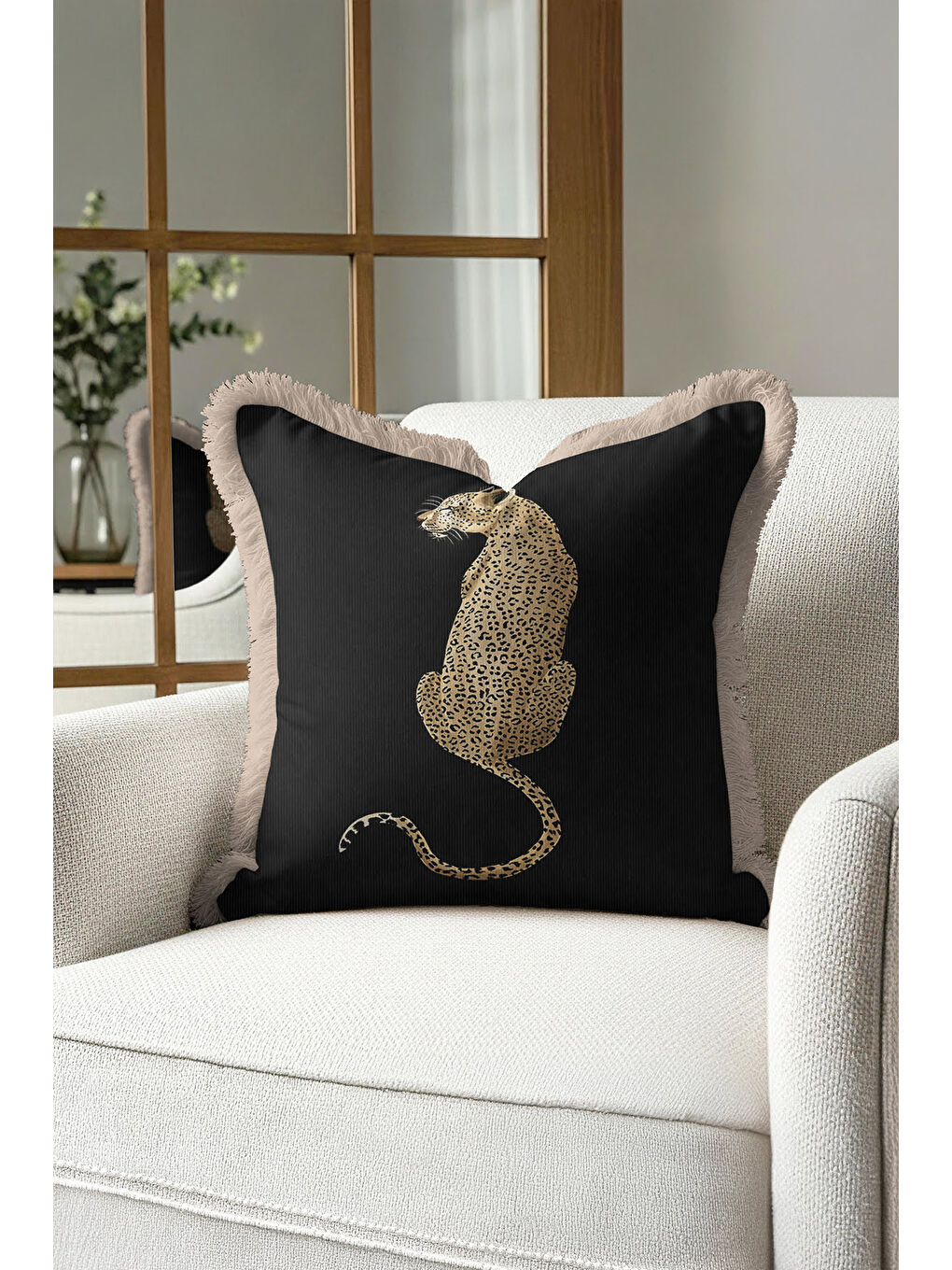 Karışık Lüks Vahşi Leopar Motifli Saçaklı Yastık Kılıfı - Safari Temalı Modern Siyah Püsküllü Kırlent Kılıfı-2