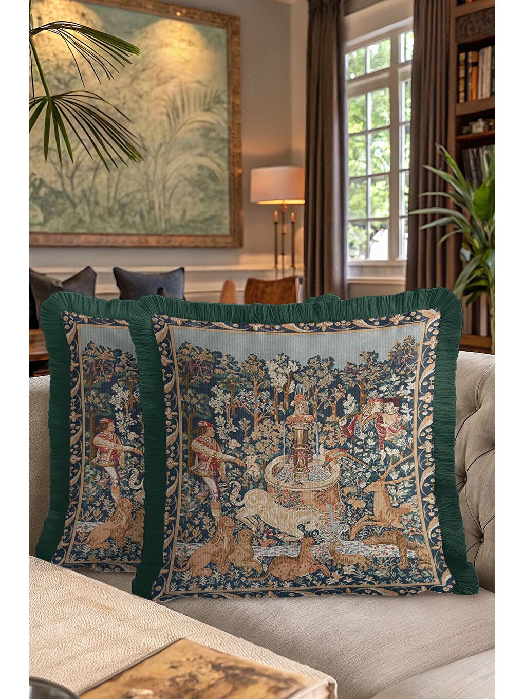 Karışık Asil Saray Figürlü Saçaklı Yastık Kılıfı - Şövalye Orman Gotik Yeşil Gold Püsküllü Kırlent Kılıfı-7
