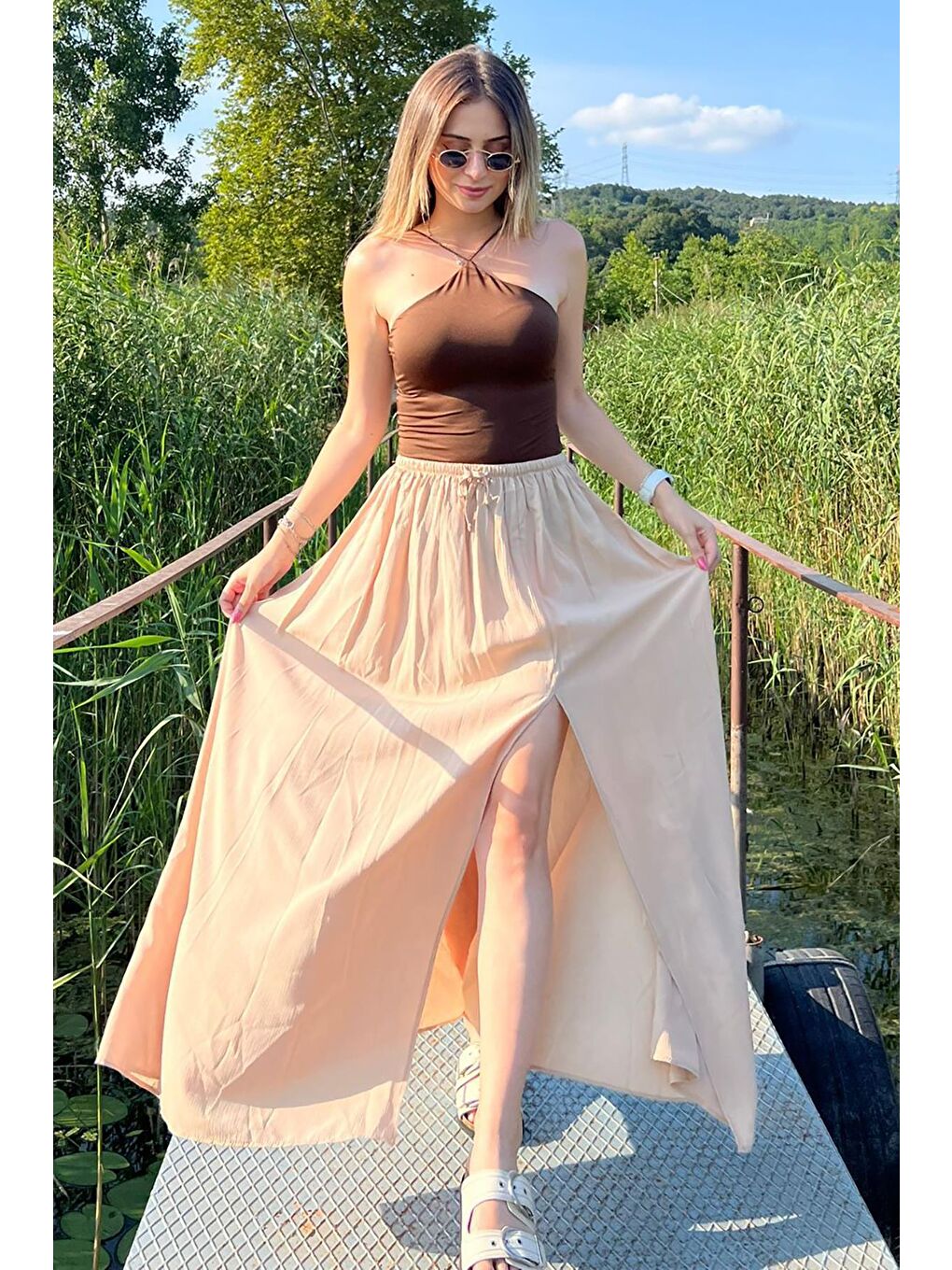 Bej Beli Lastikli Yırtmaçlı Uzun Kadın Etek Mg2062-2