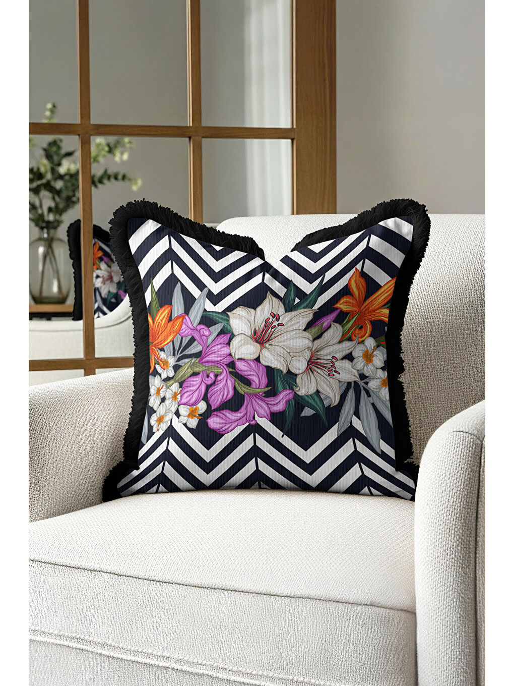Karışık Lüks Çizgili Saçaklı Yastık Kılıfı - Çiçek Bahçesi Modern Siyah Püsküllü Kırlent Kılıfı-3