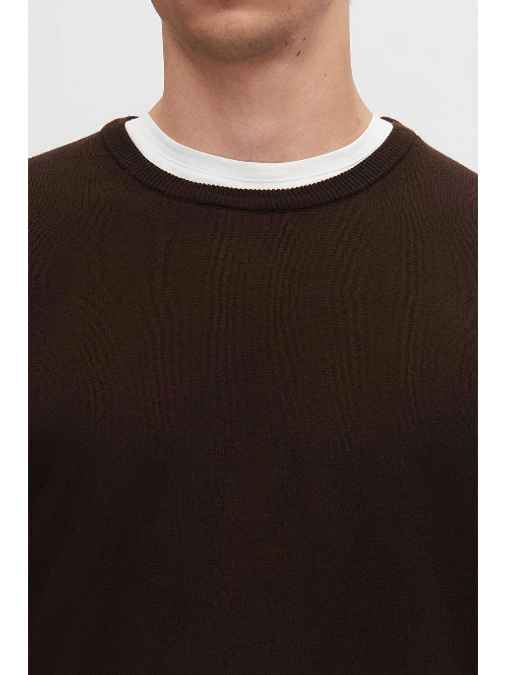 Regular Fit Kahverengi Tüylenme Yapmayan Bisiklet Yaka Pamuklu Triko Kazak-3