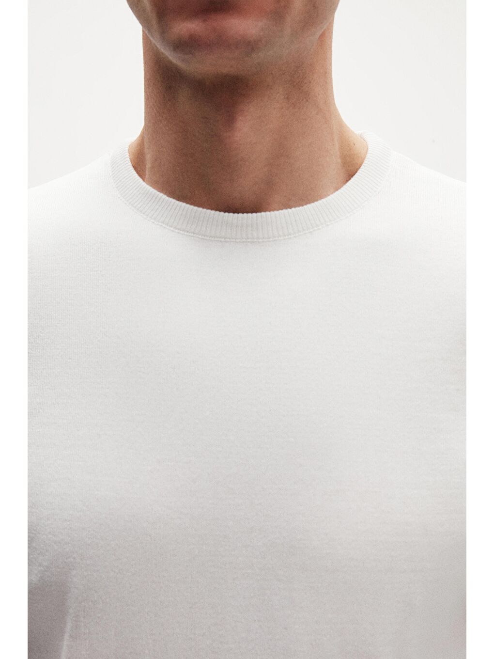 Regular Fit Ekru Tüylenme Yapmayan Bisiklet Yaka Triko Kazak-5