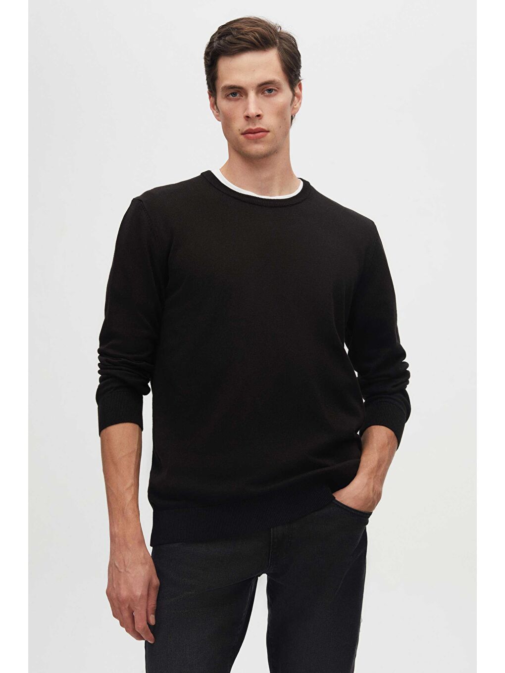 Regular Fit Siyah Tüylenme Yapmayan Bisiklet Yaka Pamuklu Triko Kazak