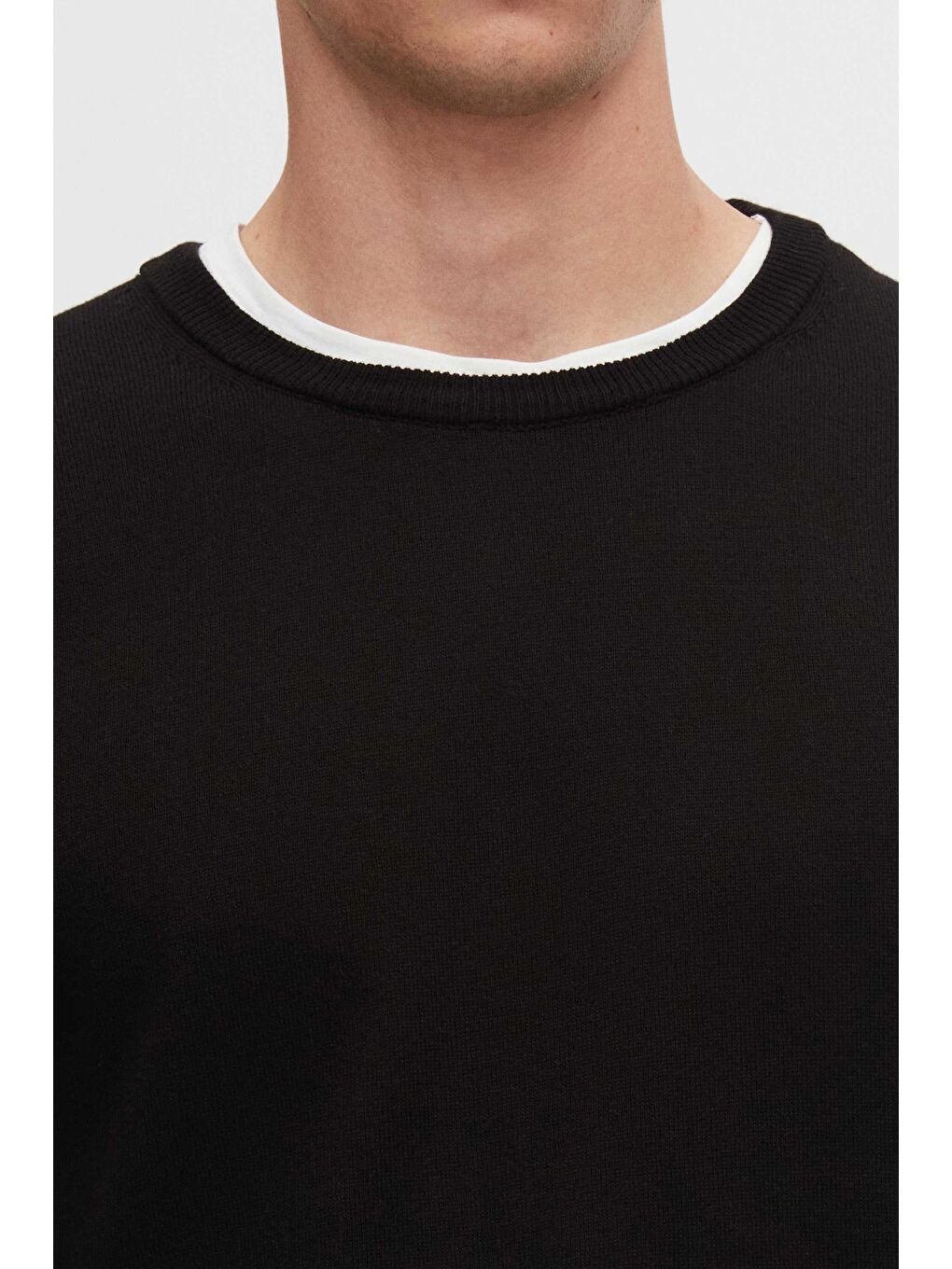 Regular Fit Siyah Tüylenme Yapmayan Bisiklet Yaka Pamuklu Triko Kazak-3