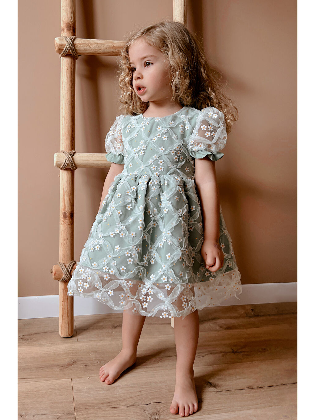 Yeşil Kısa Kollu Papatya Tüllü Kız Çocuk Elbise - Hillary