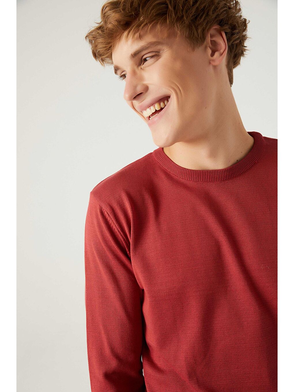 Kırmızı Regular Fit Nar Çiçeği Tüylenme Yapmayan Bisiklet Yaka Pamuklu Triko Kazak-2