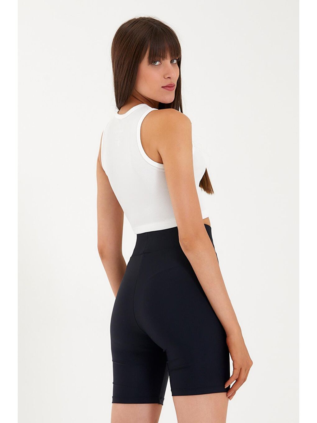 Beyaz Kadın Bisiklet Yaka Crop-2