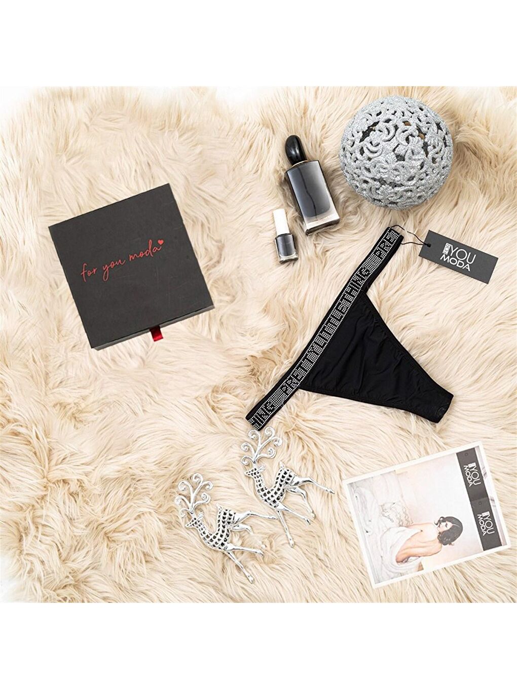 Taş Detaylı Siyah String Kutulu