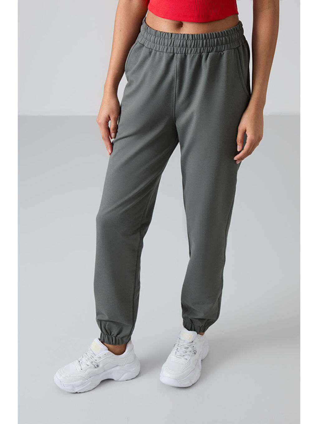 Yeşil Çağla Cepli Yüksek Bel Rahat Form Lastik Paça Kadın Eşofman Alt - 94583-1