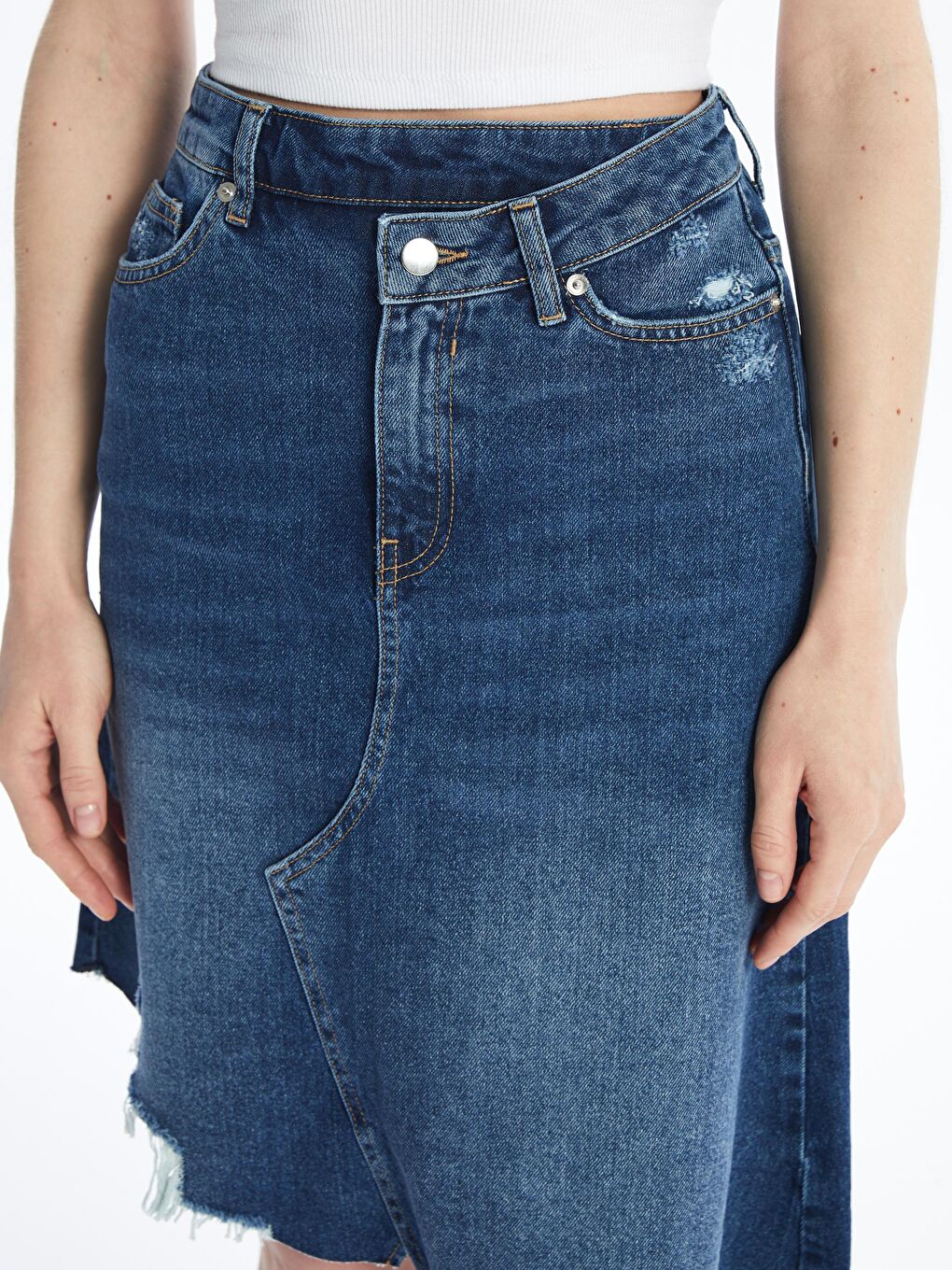 Dexia Mavi Udine - Denim Asimetrik Kesim Paçası Dikişsiz Etek - Mid Dark - 3
