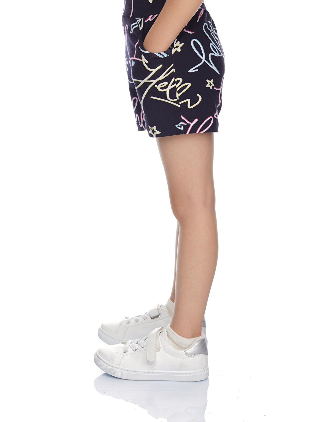 Karışık Kız Çocuk Hey Dude Desen Cepli Şort-2