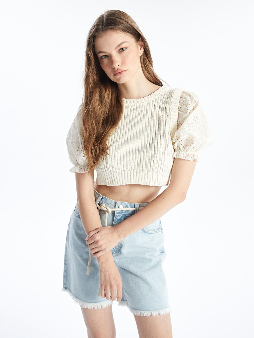 Katanya - Örgü Detaylı Yarım Kol Crop Fit İnce Triko - Ekru Renk