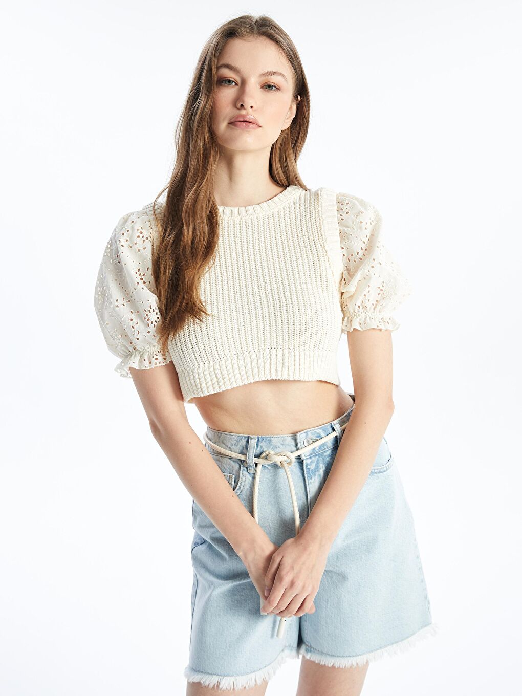 Katanya - Örgü Detaylı Yarım Kol Crop Fit İnce Triko - Ekru Renk-3