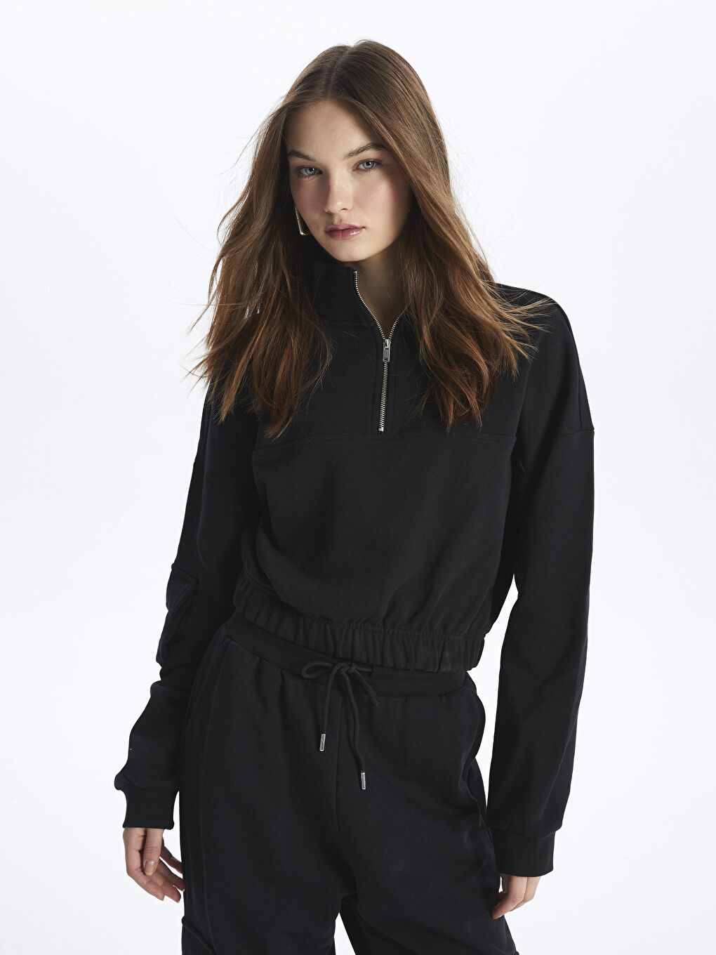 Siyah Fermuarlı Rahat Kalıp Crop Sweatshirt - Hollywood-2