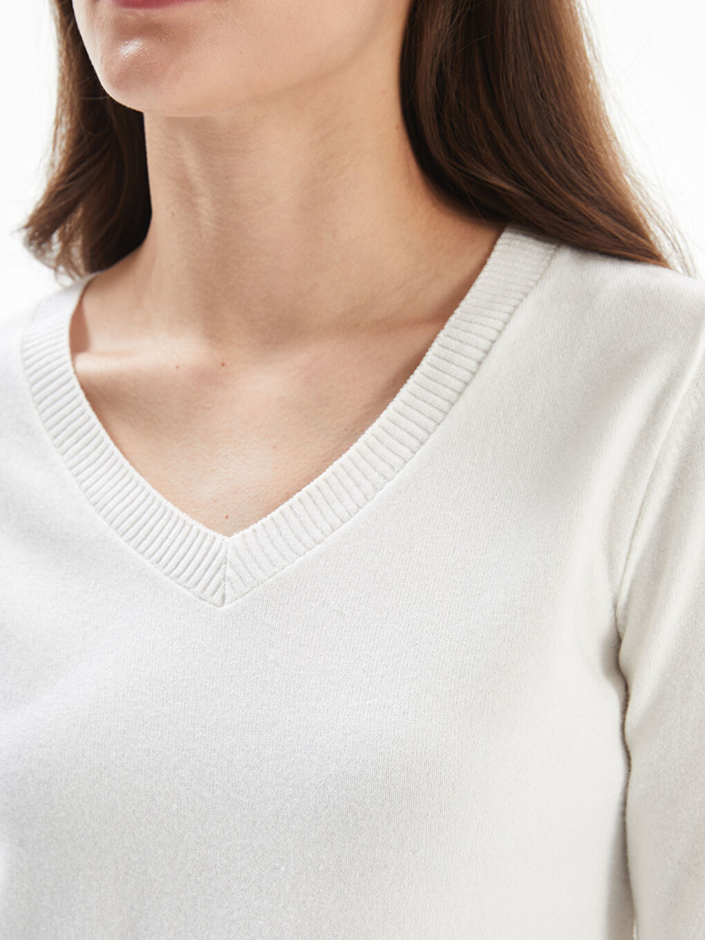 Modra   Düz V Yaka Uzun Kollu Rahat Kalıp Kazak   Beyaz Renk-2