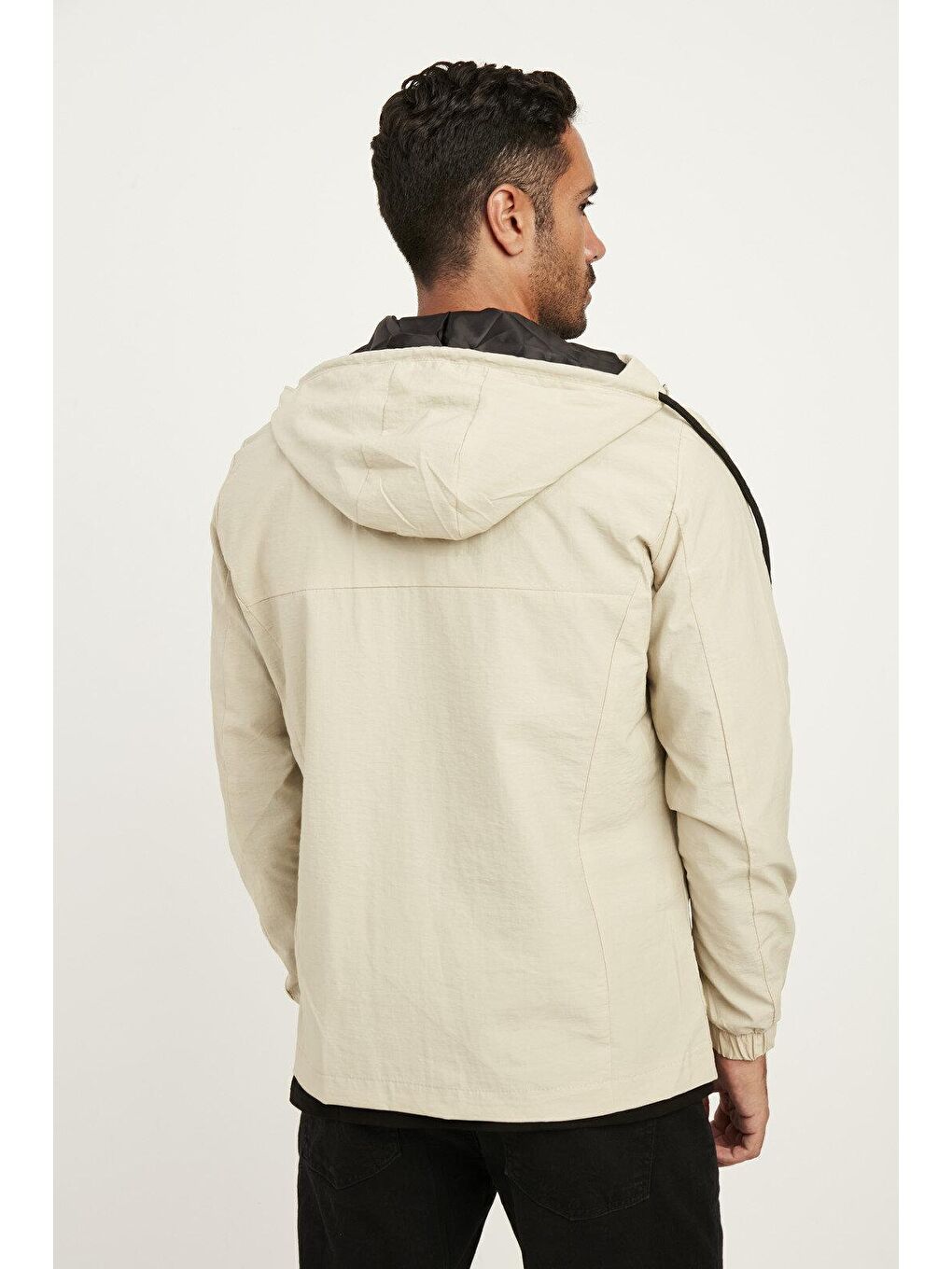Bej Standart Kalıp Kapüşonlu İnce Erkek Yağmurluk