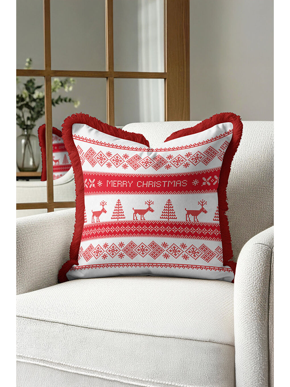 Karışık Nordik Geyik Motifli Saçaklı Yastık Kılıfı - Kırmızı Beyaz Temalı Rustik Püsküllü Kırlent Kılıfı-1
