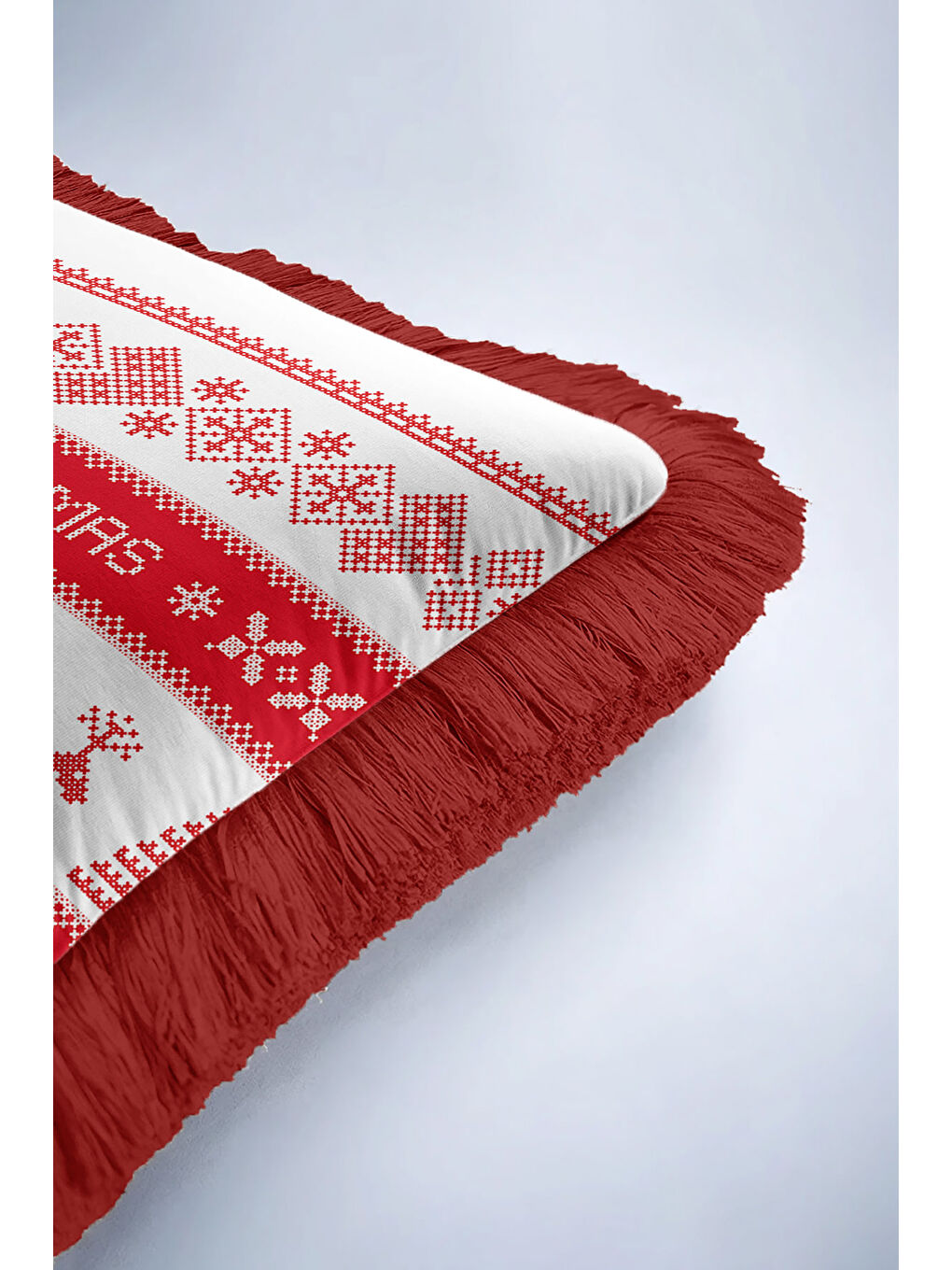 Karışık Nordik Geyik Motifli Saçaklı Yastık Kılıfı - Kırmızı Beyaz Temalı Rustik Püsküllü Kırlent Kılıfı-6