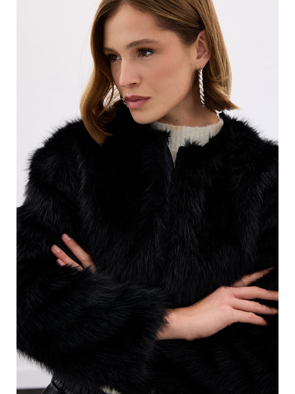 Yakasız Kürk - Siyah-3