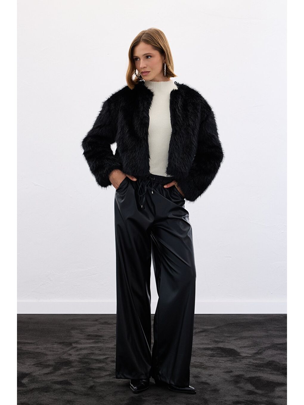 Yakasız Kürk - Siyah-5