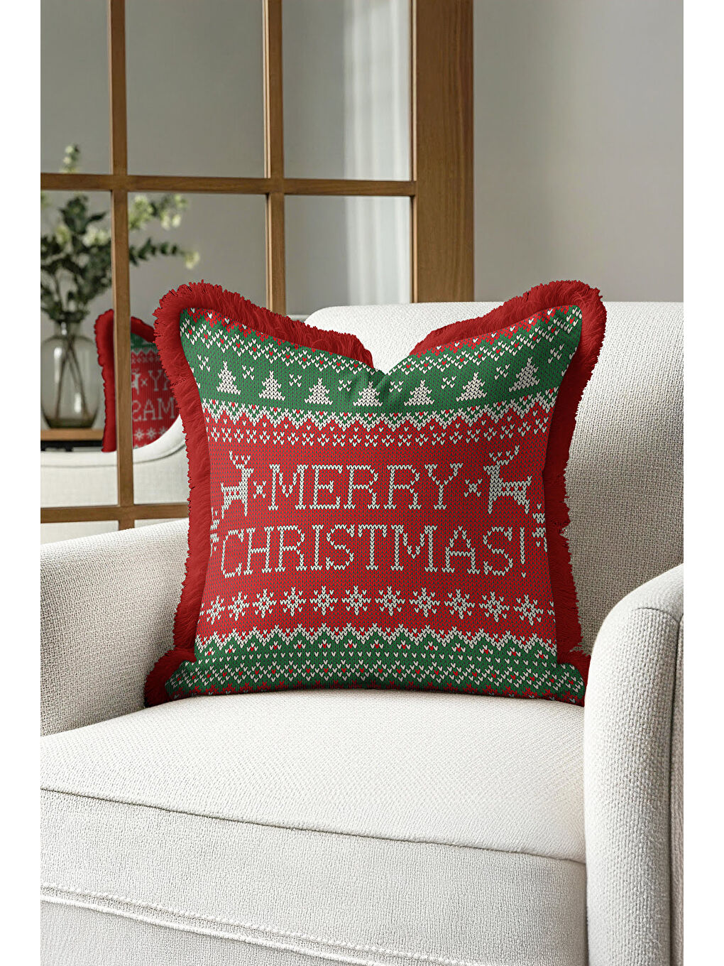 Karışık Yılbaşı Motifli Saçaklı Yastık Kılıfı - Yeni Yıl Temalı Retro Kırmızı Yeşil Püsküllü Kırlent Kılıfı-4