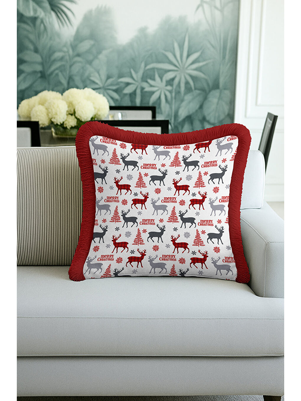 Karışık Geyik Motifli Saçaklı Yastık Kılıfı - Yeni Yıl Temalı Kırmızı Gri Rustik Püsküllü Kırlent Kılıfı-2