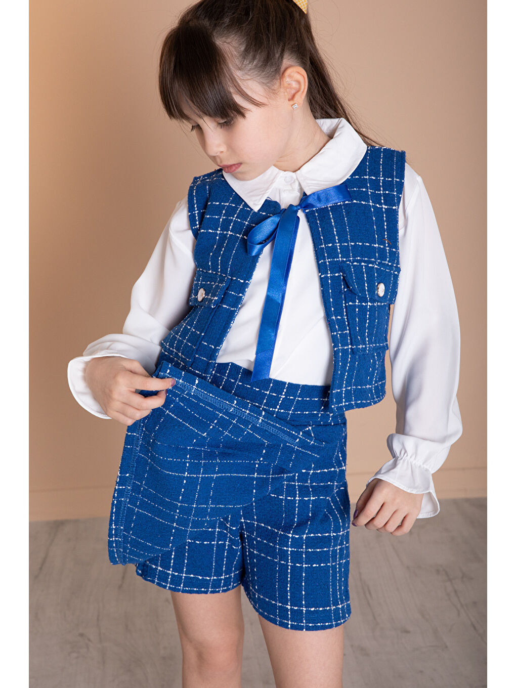 Saks Mavi Fiyonklu Yelekli Düğme Detaylı Şort Etekli Kız Çocuk 3lü Takım 20316-1