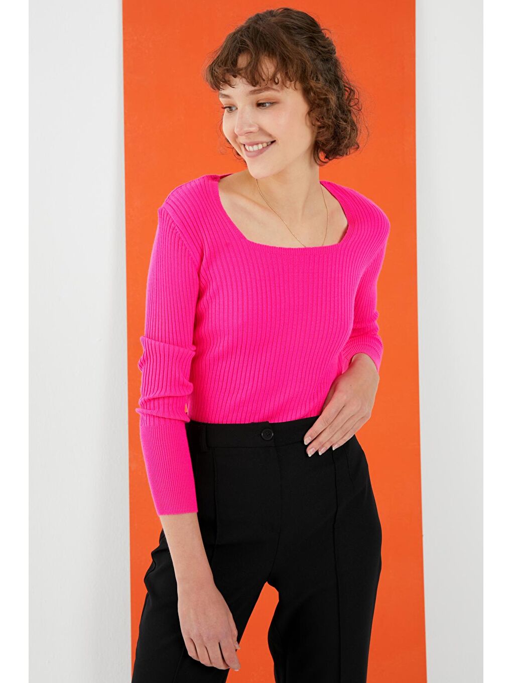 Fuşya Kare Yaka Fitilli Dar Kalıp Basic Kazak-1