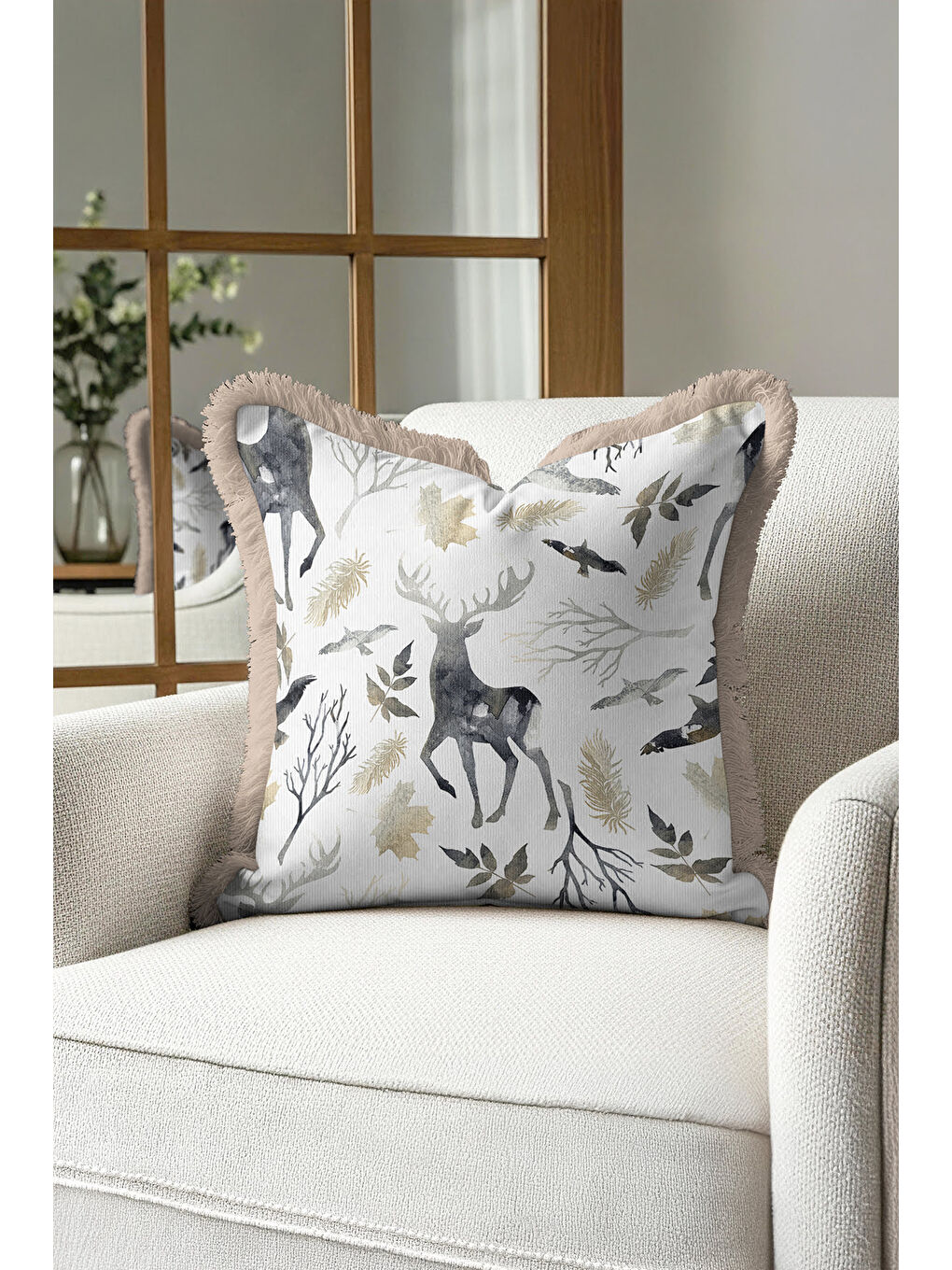 Karışık Lüks Orman Hayvanları Saçaklı Yastık Kılıfı - Doğal Rustik Gri Altın Renkli Püsküllü Kırlent Kılıfı