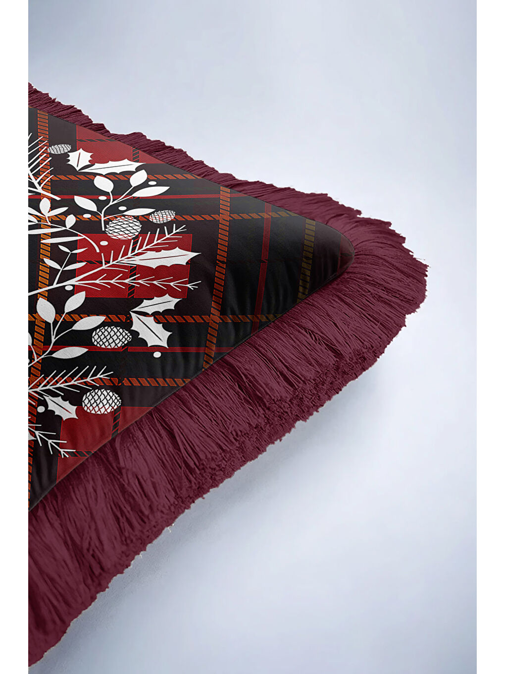 Karışık Zarif Çam Kozalaklı Saçaklı Yastık Kılıfı - Kış Rustik Bordo Kareli Püsküllü Kırlent Kılıfı-6