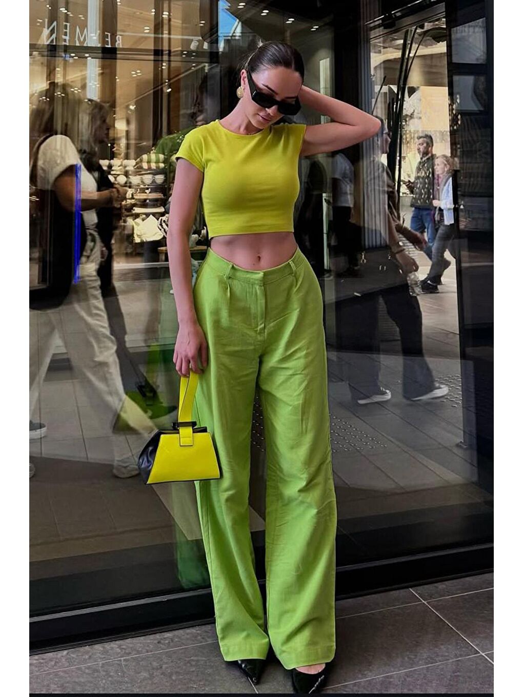 Yeşil Kemerli Bol Paça Kadın Pantolon Mg2021-2