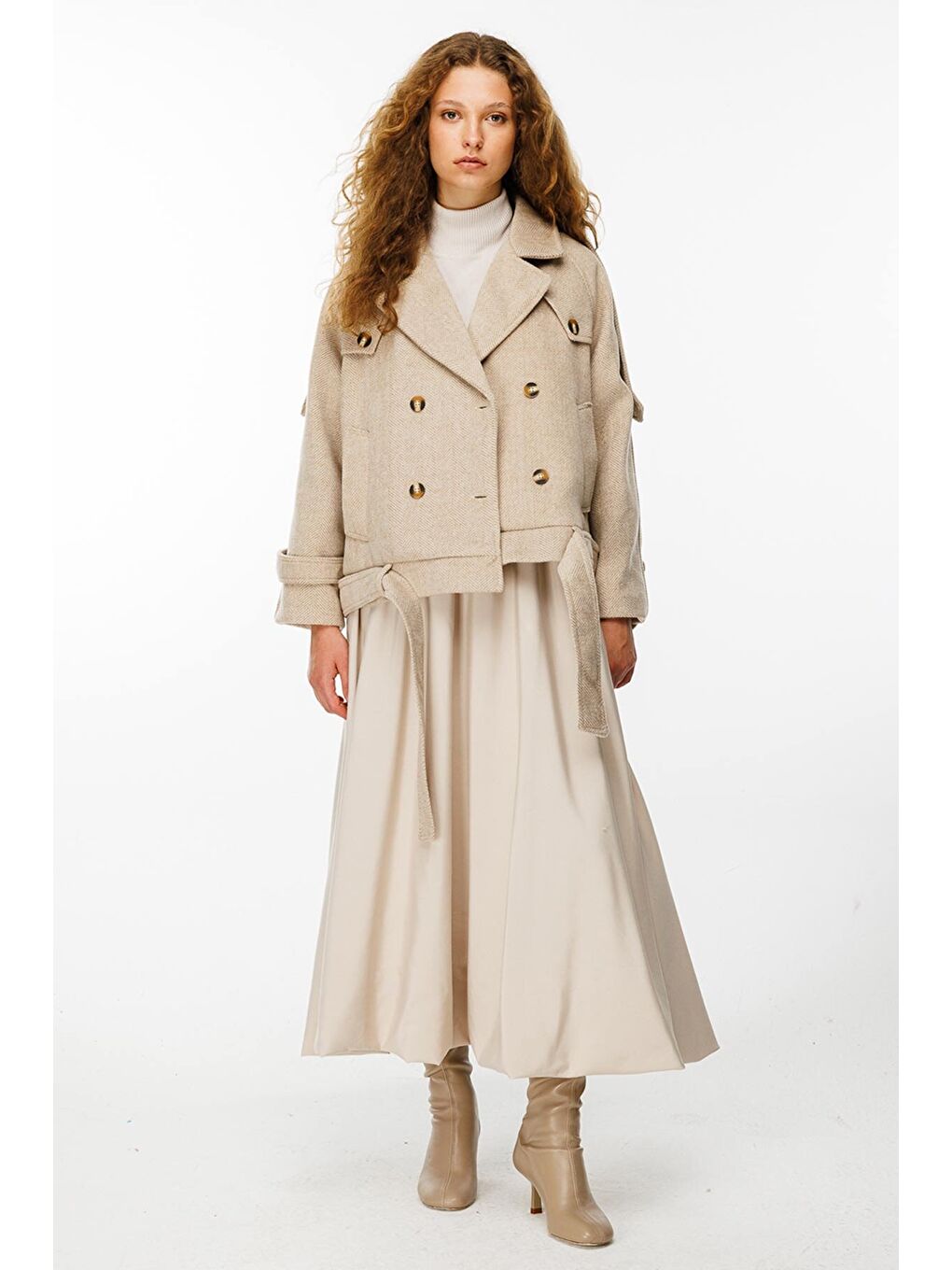 Bej Isabel Kısa Taş Kaşe Kaban-3