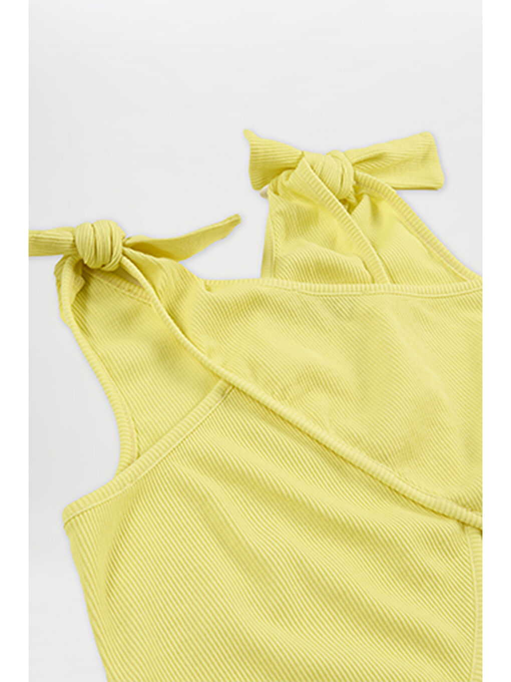 Sarı Kız Çocuk Kolları Bağlama Detaylı Atlet-4