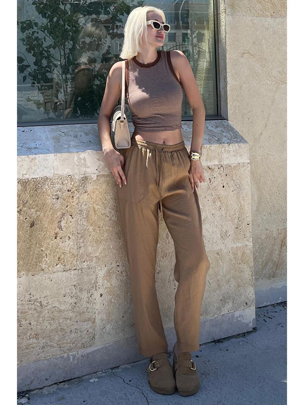 Kahverengi Camel Ayarlanabilir Bel Rahat Kesim Pantolon Mg2161-1
