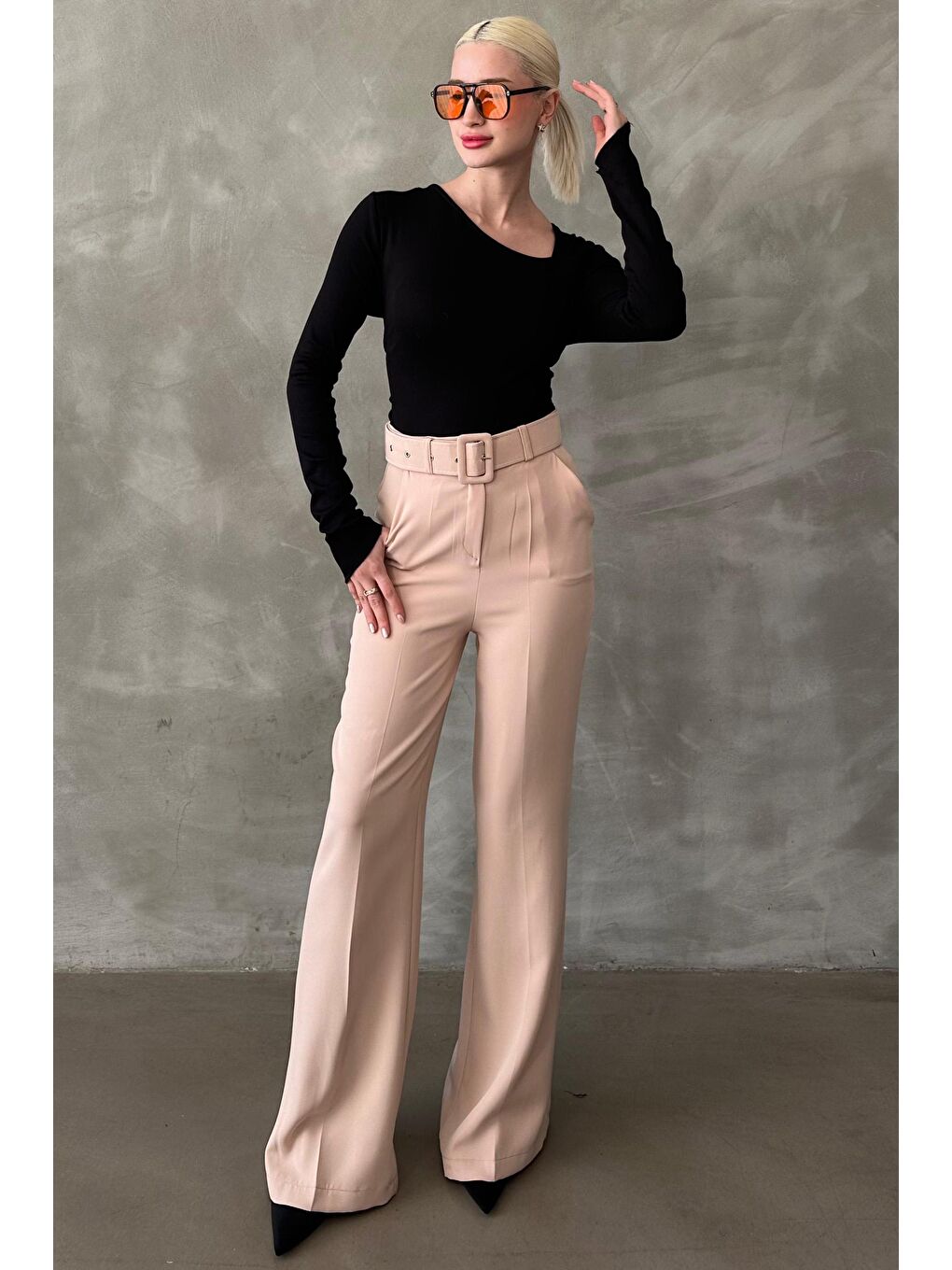 Bej İspanyol Paça Kadın Kumaş Pantolon Mg2303-5