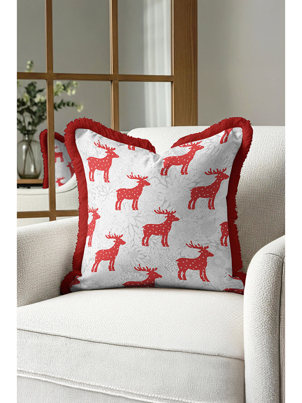 Karışık Göz Alıcı Kırmızı Geyikli Saçaklı Yastık Kılıfı - Nordik Kış Temalı Rustik Püsküllü Kırlent Kılıfı-1