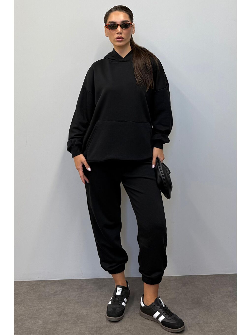 Siyah Kapüşonlu Kadın Eşofman Takımı Mg1225