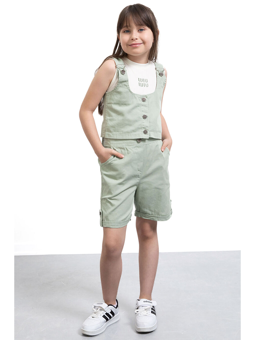 Haki Sıfır Kol Badili Düğmeli Yelekli Kız Çocuk 3lü Şortlu Takım 21035