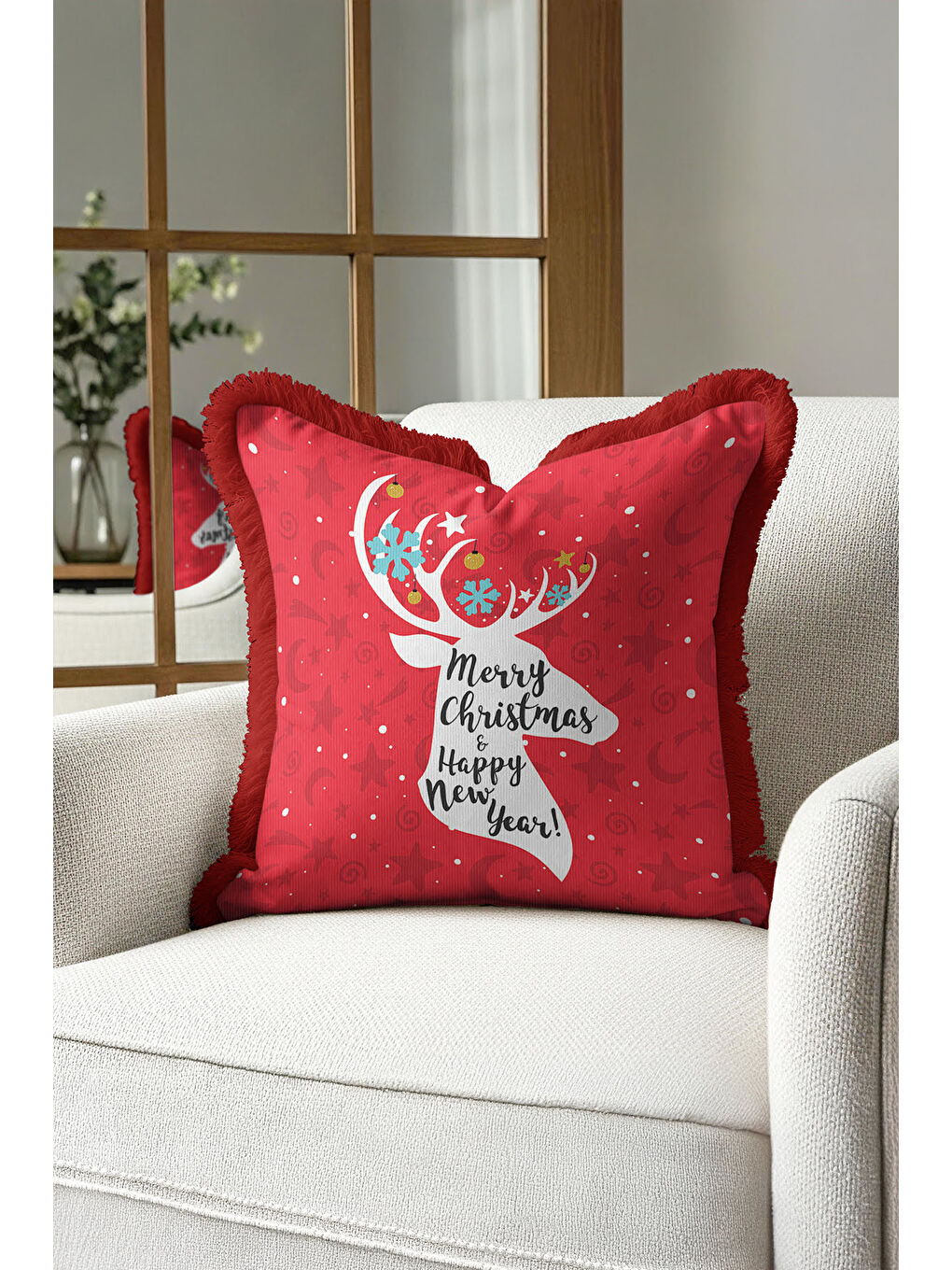 Karışık Yılbaşı Tema Kırmızı Saçaklı Yastık Kılıfı - Ren Geyiği Motifi Kırmızı Beyaz Püsküllü Kırlent Kılıfı-2