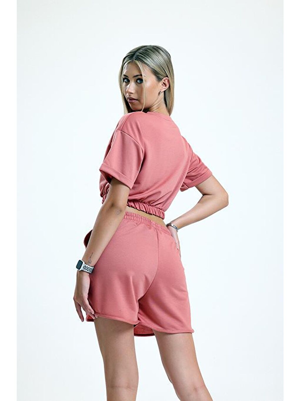 Pembe Bisiklet Yaka Kısa Kollu Crop Şortlu Kadın Pijama Takımı-4