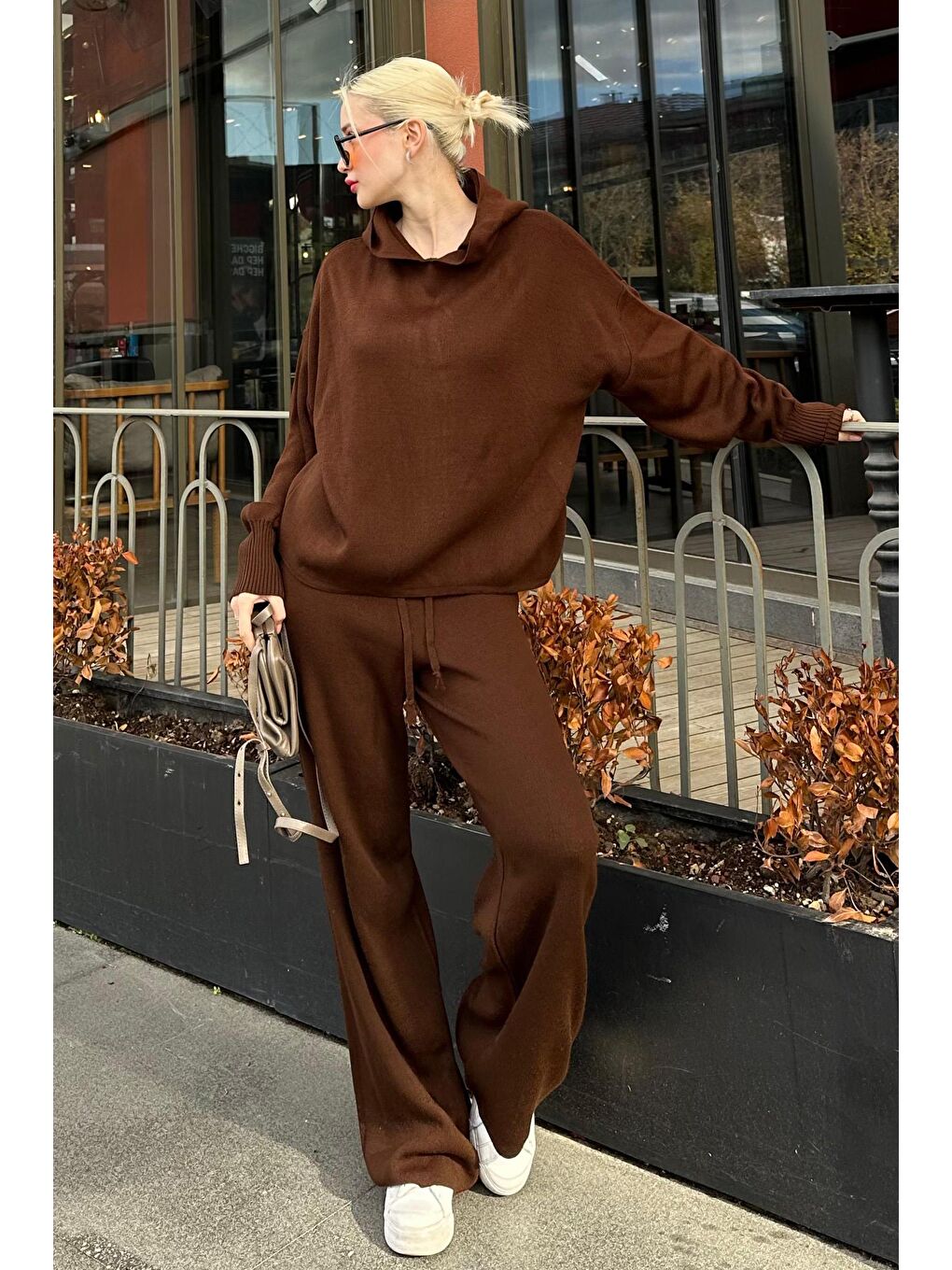 Kahverengi Kapüşonlu Triko Kadın Eşofman Takımı Mg2237-4