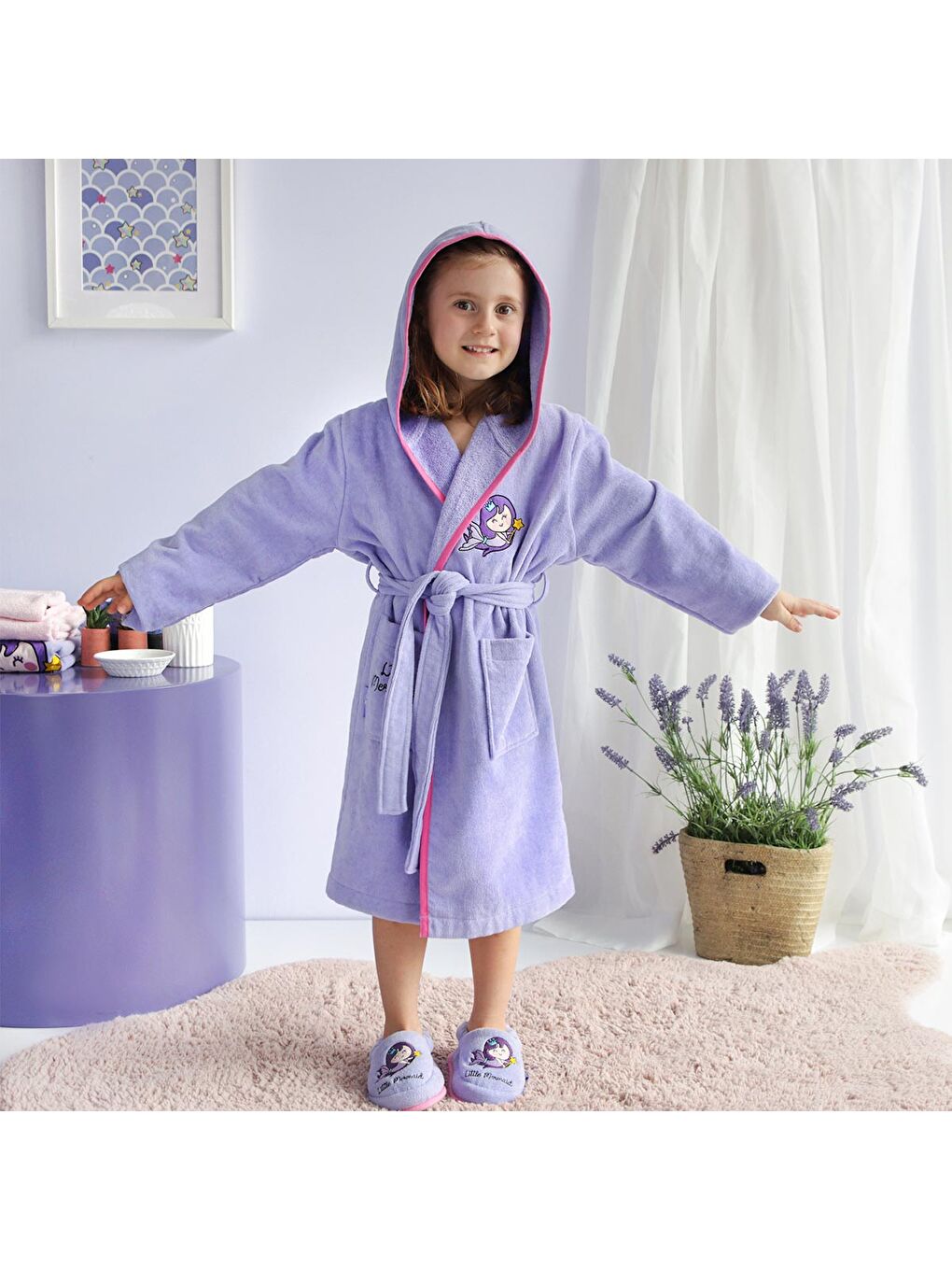 Mor Kadife Çocuk Bornoz Küçük Deniz Kızı 5-6 yaş-3