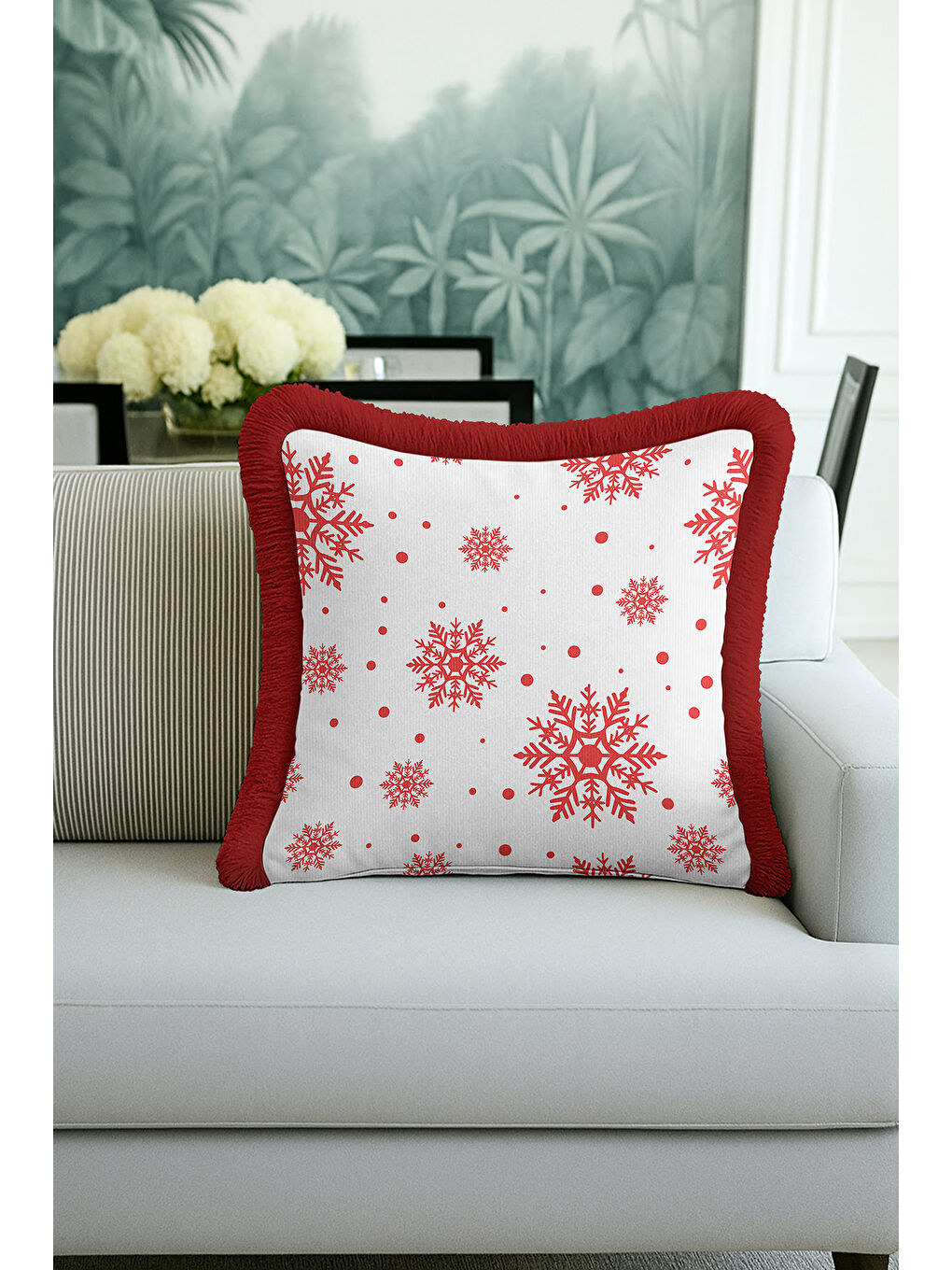 Karışık Kar Tanesi Motif Saçaklı Yastık Kılıfı - Kış Temalı İskandinav Kırmızı Beyaz Püsküllü Kırlent Kılıfı-2