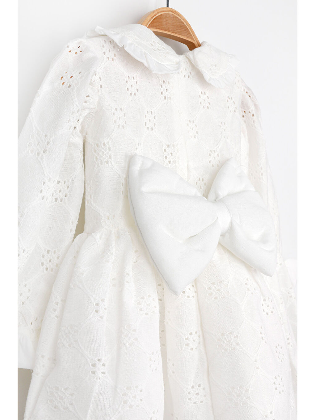 Beyaz Uzun Kollu Fisto Yaka Detaylı Kız Çocuk Elbise - Jesicca-3