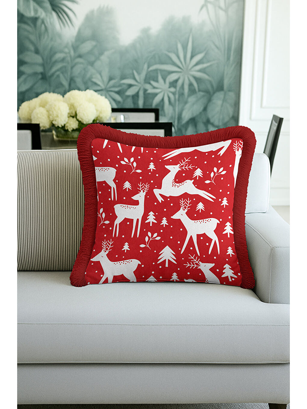 Karışık Kış Temalı Ren Geyiği Saçaklı Yastık Kılıfı - Yeni Yıl Rustik Kırmızı Beyaz Püsküllü Kırlent Kılıfı-3