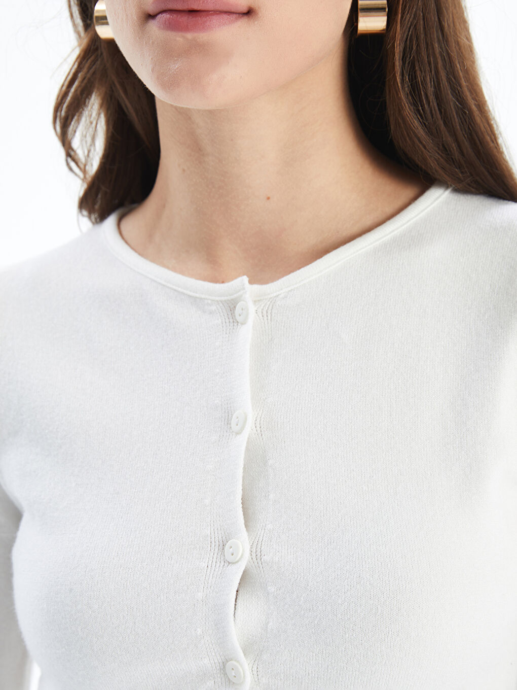 Kosova   Düğme Detaylı ve Bisiklet Yaka Düz Dar Kalıp Triko Hırka    Beyaz Renk-2