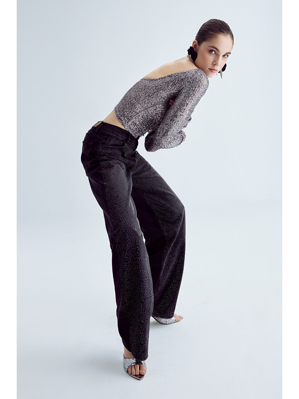 Kadın Siyah Renk T12S5-1 Parlak Taşlı Loose Midrise Fit Tasarım Denim-2